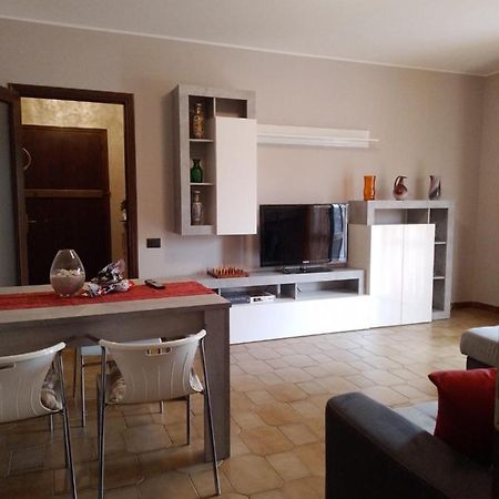 Mira Holiday Daire Dış mekan fotoğraf